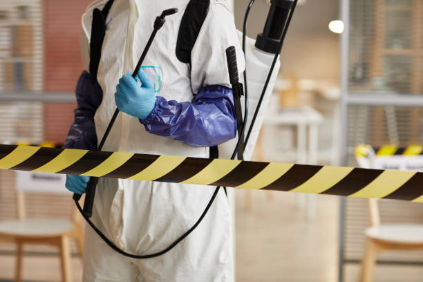 Professional Biohazard technician working in Rio Vista, TX
